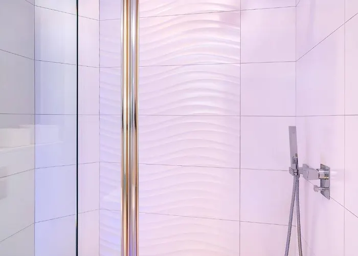 Bay Designer By Homely Vakantiehuis *